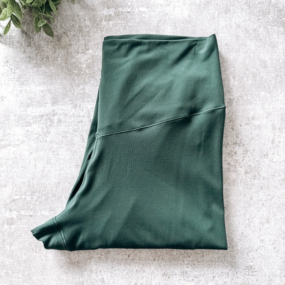 aerie Pants - Aerie Offline Green High Rise Real Me Xtra 7/8 Legging Size XL